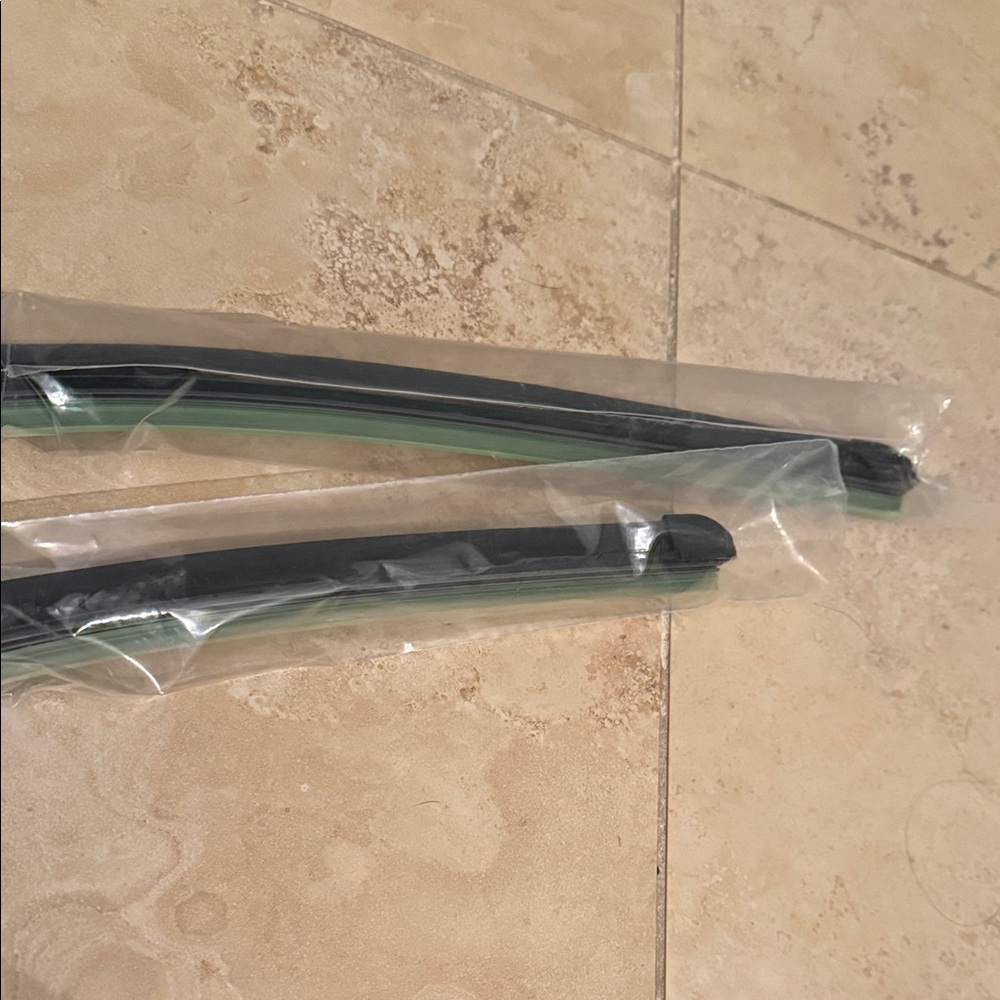 OPEN BOX EMITHSUN Car Wiper Blades (Set of 2) - Picture 4 of 4